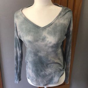 American Eagle shirt (3/$16!)